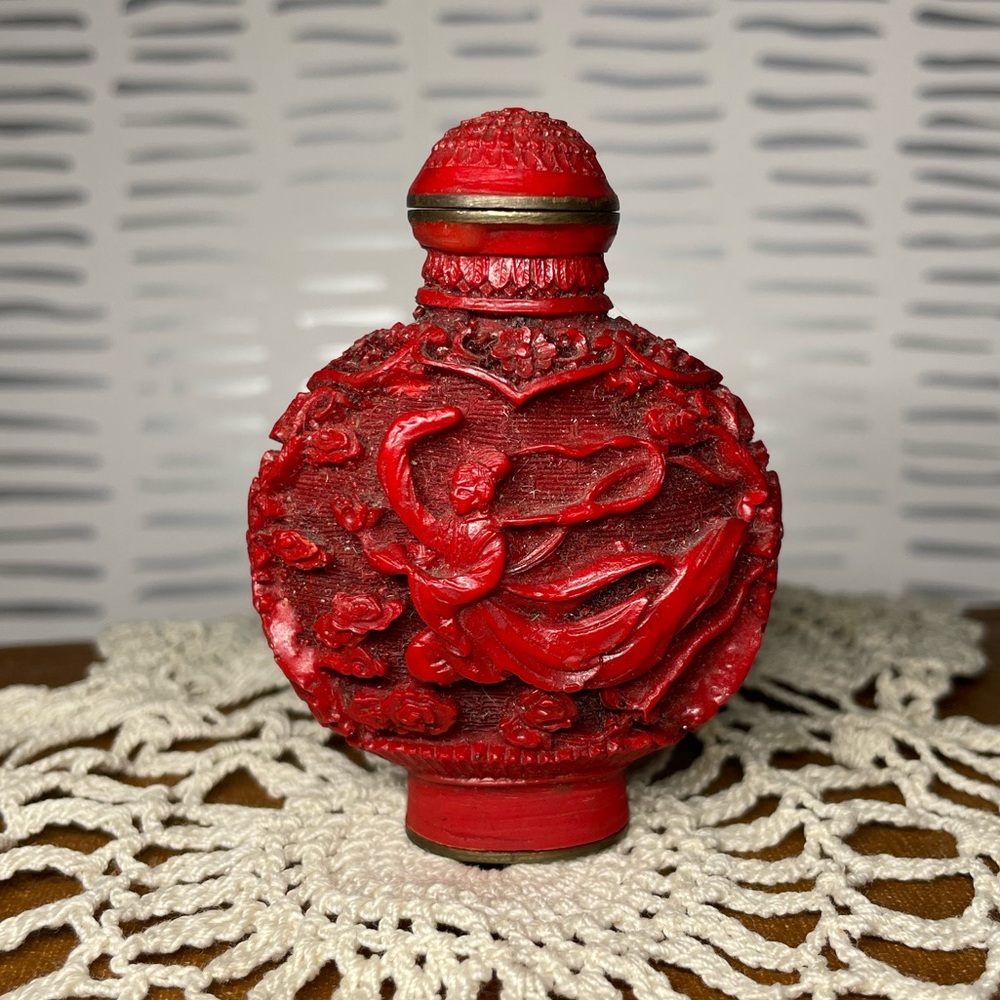 Antique Chinese Red Cinnabar Carved Snuff Bottle with Cap and Spoon